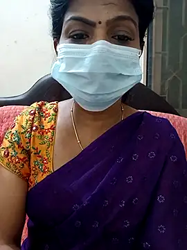 Snapshot of Rithya27 chatting on February 2026 06:17:02 PM Rithya27 online show from February 2026 06:17:02 PM