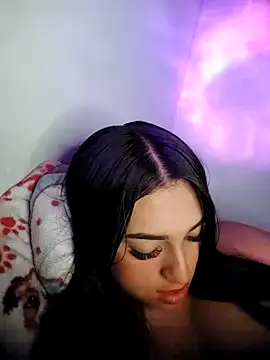 Snapshot of Linda_Saenz_ chatting on October 2025 04:11:01 AM Linda Saenz online show from October 2025 04:11:01 AM