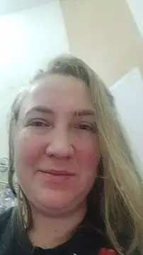 Kiss Eva online show from December 2024 09:16:01 PM