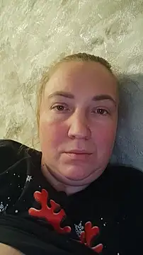 Kiss Eva online show from December 2024 06:52:02 PM