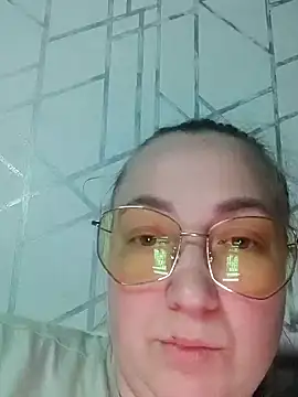 Kiss Eva online show from December 2024 06:17:02 PM