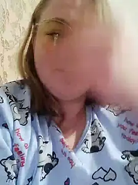 Kiss Eva online show from January 2025 06:27:02 PM