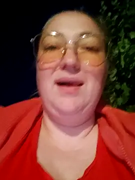 Kiss Eva online show from September 2025 05:23:01 PM