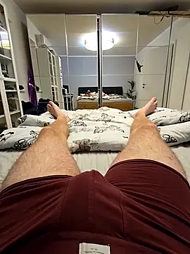 mikevanston online show from October 2025 08:10:01 PM