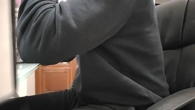 cqhd76 online show from December 2025 06:52:01 AM