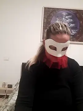 Snapshot of Trivia_magic chatting on December 2025 04:45:02 PM Trivia magic online show from December 2025 04:45:02 PM