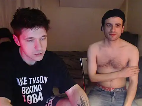 2handsomemann online show from April 2026 08:20:02 PM