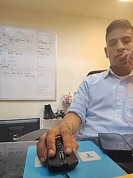 Juann-cock online show from March 2026 04:33:01 PM