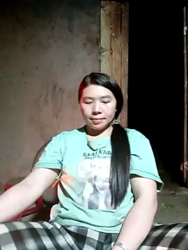 quynhkoolbae online show from November 2025 12:27:02 PM