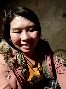 quynhkoolbae online show from January 2026 01:35:01 PM