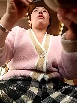 quynhkoolbae online show from March 2026 07:09:02 AM