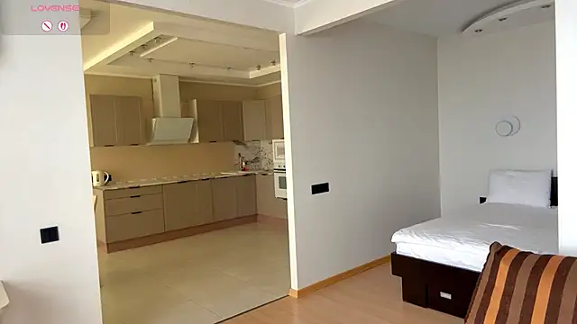 Snapshot of DestinyTurner chatting on February 2026 09:06:02 AM DestinyTurner online show from February 2026 09:06:02 AM