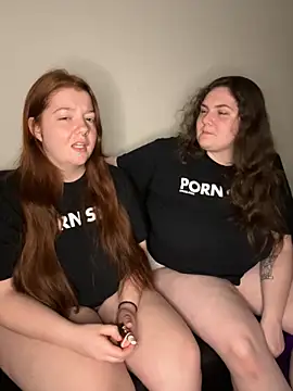 ScarlettSinner online show from October 2025 01:58:02 AM