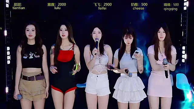 CrazyGirl-888 online show from February 2026 01:25:01 PM