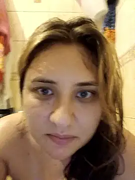 ivorywhisper online show from October 2025 03:51:02 PM