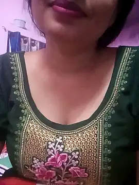 Snapshot of TINASONI chatting on September 2025 03:19:02 AM TINASONI online show from September 2025 03:19:02 AM