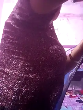 Snapshot of TINASONI chatting on October 2025 02:06:01 AM TINASONI online show from October 2025 02:06:01 AM