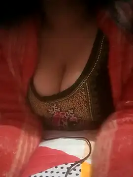 Snapshot of TINASONI chatting on December 2025 02:01:02 PM TINASONI online show from December 2025 02:01:02 PM