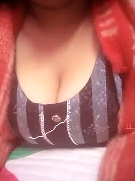 Snapshot of TINASONI chatting on January 2026 10:01:01 PM TINASONI online show from January 2026 10:01:01 PM