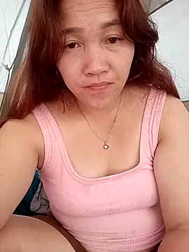 Snapshot of miumiu_00 chatting on October 2025 01:12:02 AM miumiu 00 online show from October 2025 01:12:02 AM