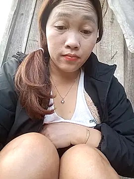 Snapshot of miumiu_00 chatting on October 2025 01:31:01 AM miumiu 00 online show from October 2025 01:31:01 AM