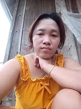 Snapshot of miumiu_00 chatting on October 2025 12:55:02 AM miumiu 00 online show from October 2025 12:55:02 AM