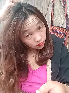 Snapshot of miumiu_00 chatting on November 2025 03:29:02 AM miumiu 00 online show from November 2025 03:29:02 AM