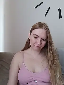 KisaVixen online show from May 2026 02:25:01 PM