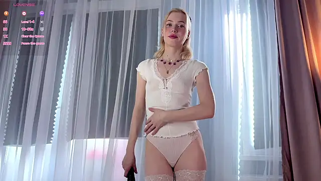 GlaydsLeveto online show from April 2026 04:46:01 AM