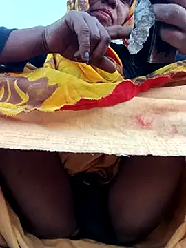 Rubi12A online show from December 2025 11:50:01 AM