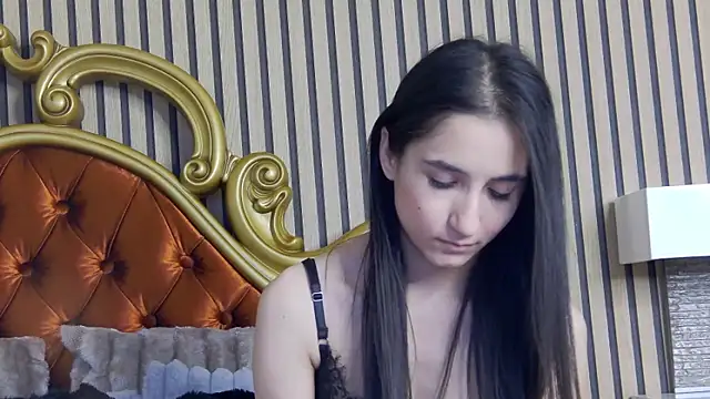 CarolinaBlair online show from May 2026 05:23:01 AM