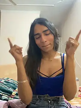 kaylee demm online show from February 2026 07:01:02 PM