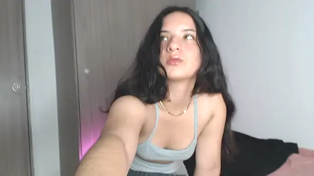   abrill   online show from December 2025 04:28:02 AM