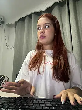 Snapshot of olivia_jass chatting on April 2026 02:09:01 PM olivia jass online show from April 2026 02:09:01 PM