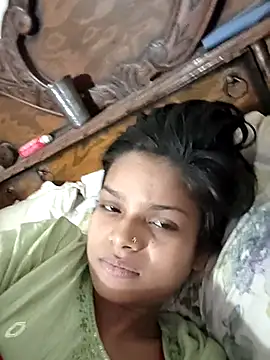 Komal0099 online show from November 2025 03:44:02 PM