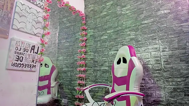 Snapshot of karoll__sex chatting on February 2026 12:38:02 PM karoll sex online show from February 2026 12:38:02 PM