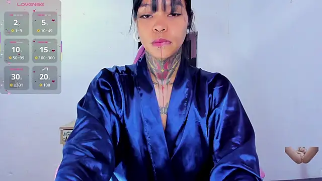 Snapshot of AikoKimura chatting on October 2025 02:50:01 PM AikoKimura online show from October 2025 02:50:01 PM