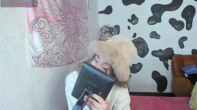 Snapshot of brihanna_cooper chatting on November 2025 01:34:02 PM brihanna cooper online show from November 2025 01:34:02 PM