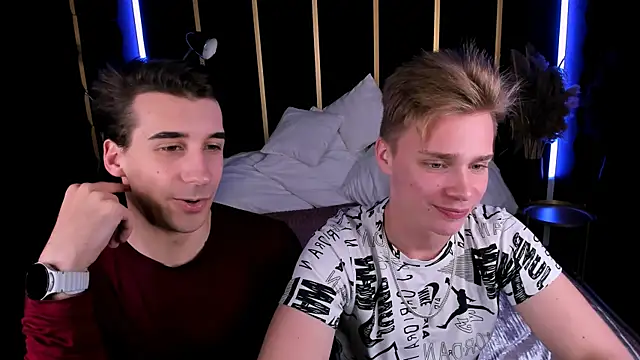 LawrenceMiles online show from October 2025 08:31:01 PM