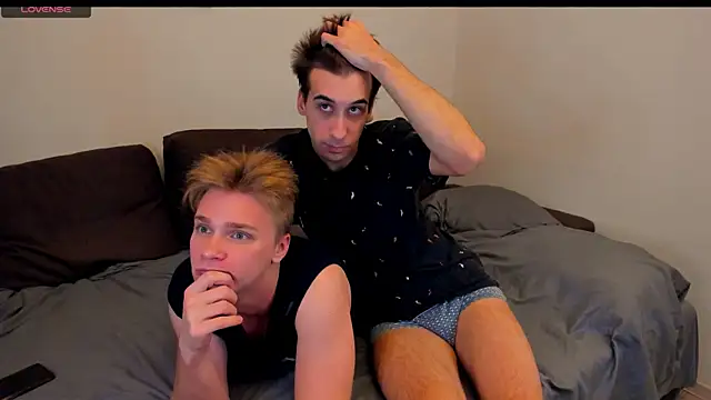 LawrenceMiles online show from October 2025 08:18:01 PM