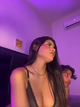 MiaSkylar online show from March 2026 05:03:02 AM