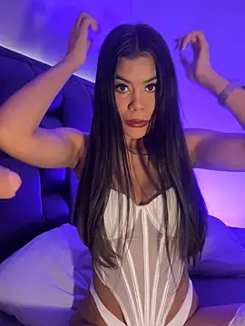MiaSkylar online show from May 2026 08:22:01 AM