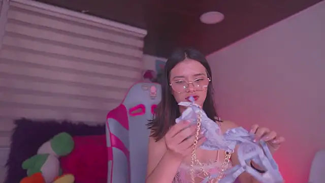 Snapshot of Lana_Dreams_ chatting on February 2026 02:53:01 AM Lana Dreams online show from February 2026 02:53:01 AM