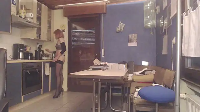 Snapshot of SexySilvie chatting on January 2025 03:02:01 PM SexySilvie online show from January 2025 03:02:01 PM