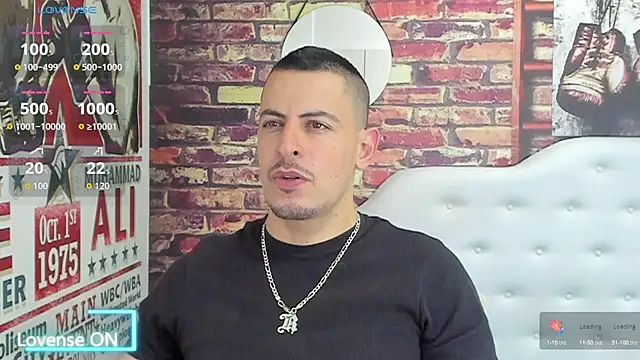 Snapshot of scotty_musicc chatting on September 2025 09:36:01 PM scotty musicc online show from September 2025 09:36:01 PM