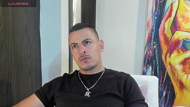 Snapshot of scotty_musicc chatting on November 2025 03:20:02 AM scotty musicc online show from November 2025 03:20:02 AM