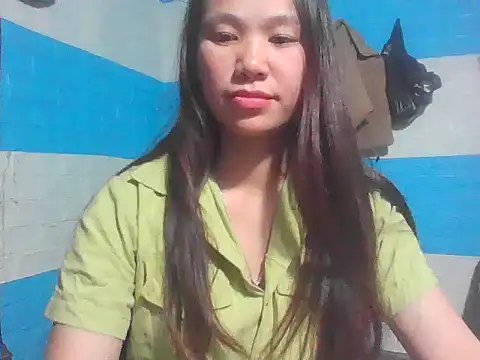 fanchunn online show from September 2025 02:22:02 PM