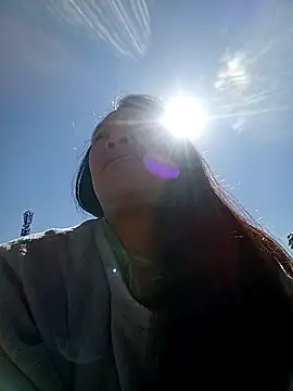 fanchunn online show from November 2025 03:32:02 AM