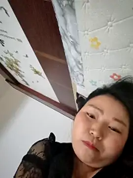 lingling5200 online show from April 2026 01:12:01 PM