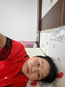 lingling5200 online show from May 2026 05:51:02 PM
